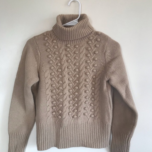 Wool Sweater, Beautiful Pattern. - Picture 2 of 5